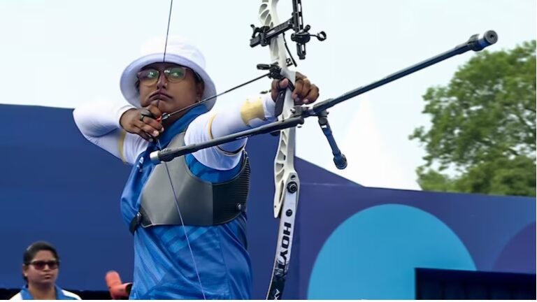 Deepika Kumari enters archery quarterfinals