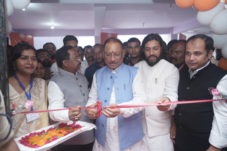 Chief Minister Shri Vishnu Deo Sai inaugurated five girls’ hostels with accommodation facility for 300 SC girls in Arang on August 33