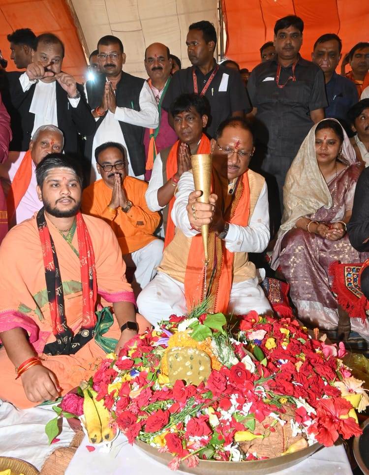 Chief Minister Shri Vishnudev Sai attended Rudramahabhishek