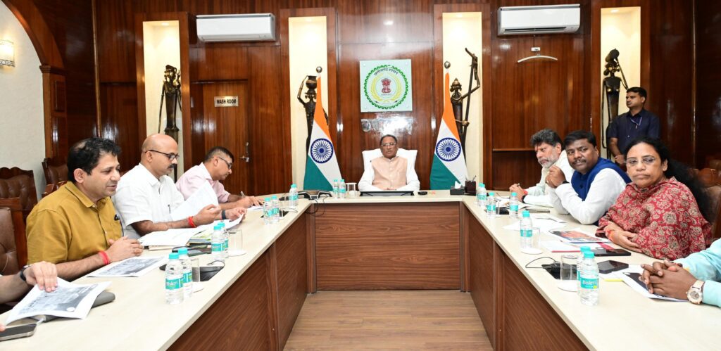 CM reviewed the organization of Bastar Dussehra festival