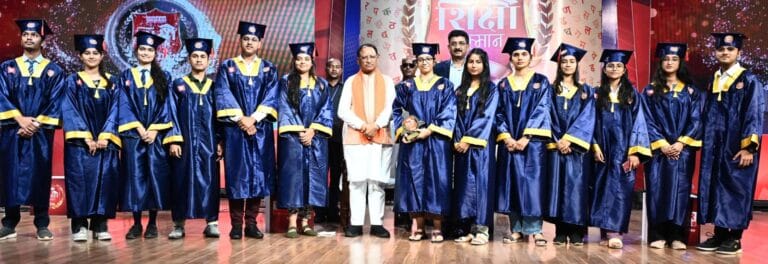 Chief Minister Shri Vishnu Deo Sai honoured the top performers of the 12th board examination on September 28