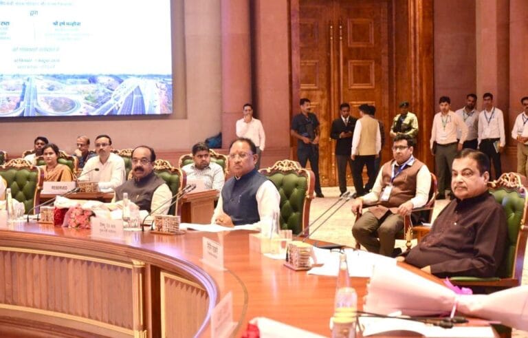 Union Transport Minister gives approval of 11 thousand crores for development of roads in Chhattisgarh