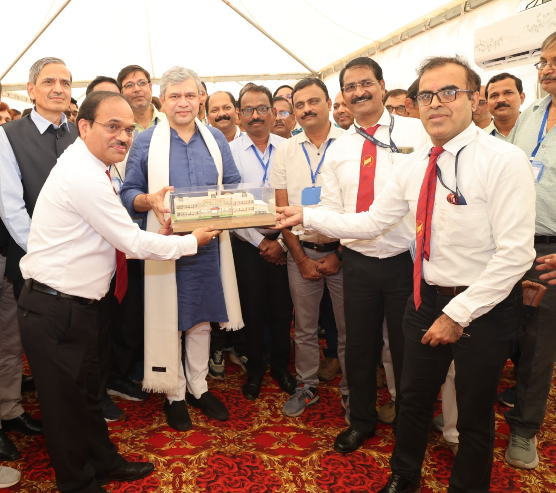 Railway Minister Interacts with Chief Loco Inspectors