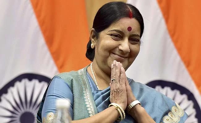 Chief Minister Shri Vishnu Deo Sai Pays Tribute to Former Union Minister Sushma Swaraj on Her Birth Anniversary