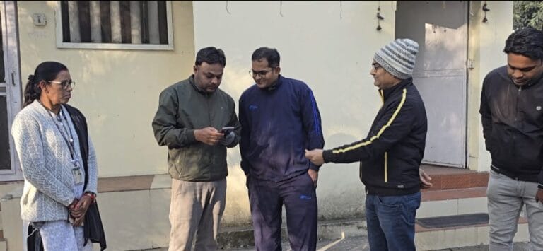 Municipal Commissioner Mr. Kshatriya himself paid user charges and taxes