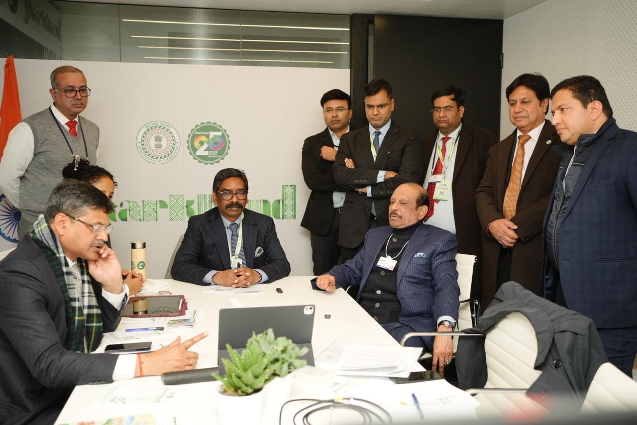 Chief Minister Hemant Soren Meets Lulu Group Founder at Davos