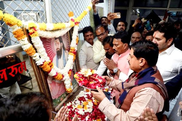 The words of saints are still working to give a positive direction to the society: Chief Minister Dr. Yadav