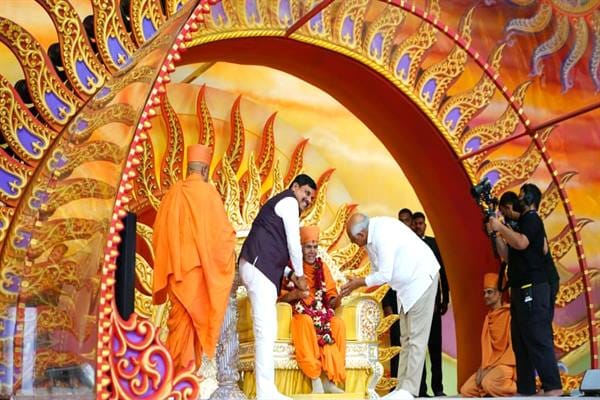 The land of Gujarat has given the message of human welfare and Sanatan: Chief Minister Dr. Yadav