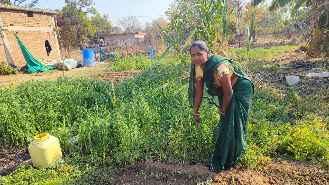 Chief Minister’s good governance empowers women: Brihaspati Dhurve became ‘Lakhpati Didi’ from labour to mushroom production and now with her own shop.