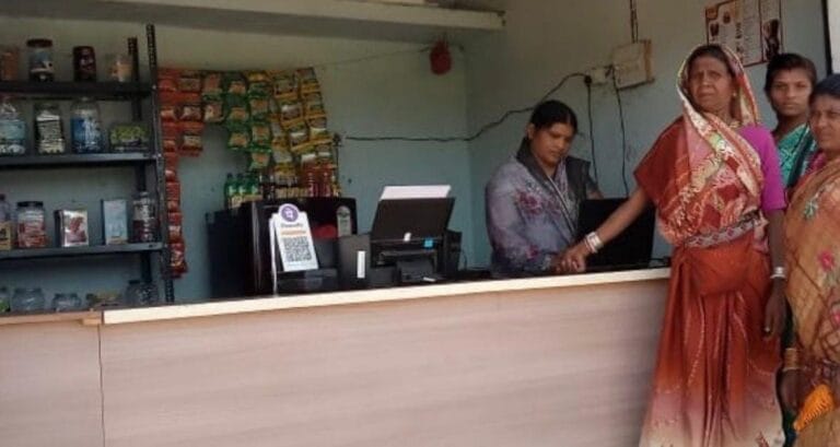 An example of good governance: Madhu Kanwar has become an inspiration for rural women after travelling from labourer to ‘Lakhpati Didi’.