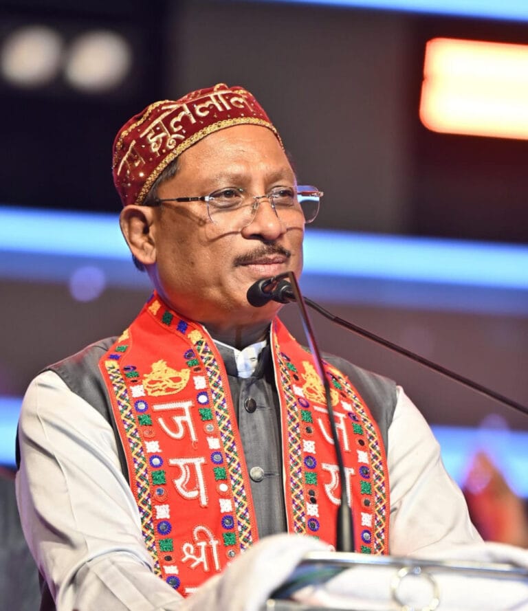 Chief Minister Shri Vishnu Dev Sai participated in ‘Chandra Ji Raat, Sindhin Jo Melo – Anand Melo’ organized by Chhattisgarh Sindhi Seva Mahapanchayat.