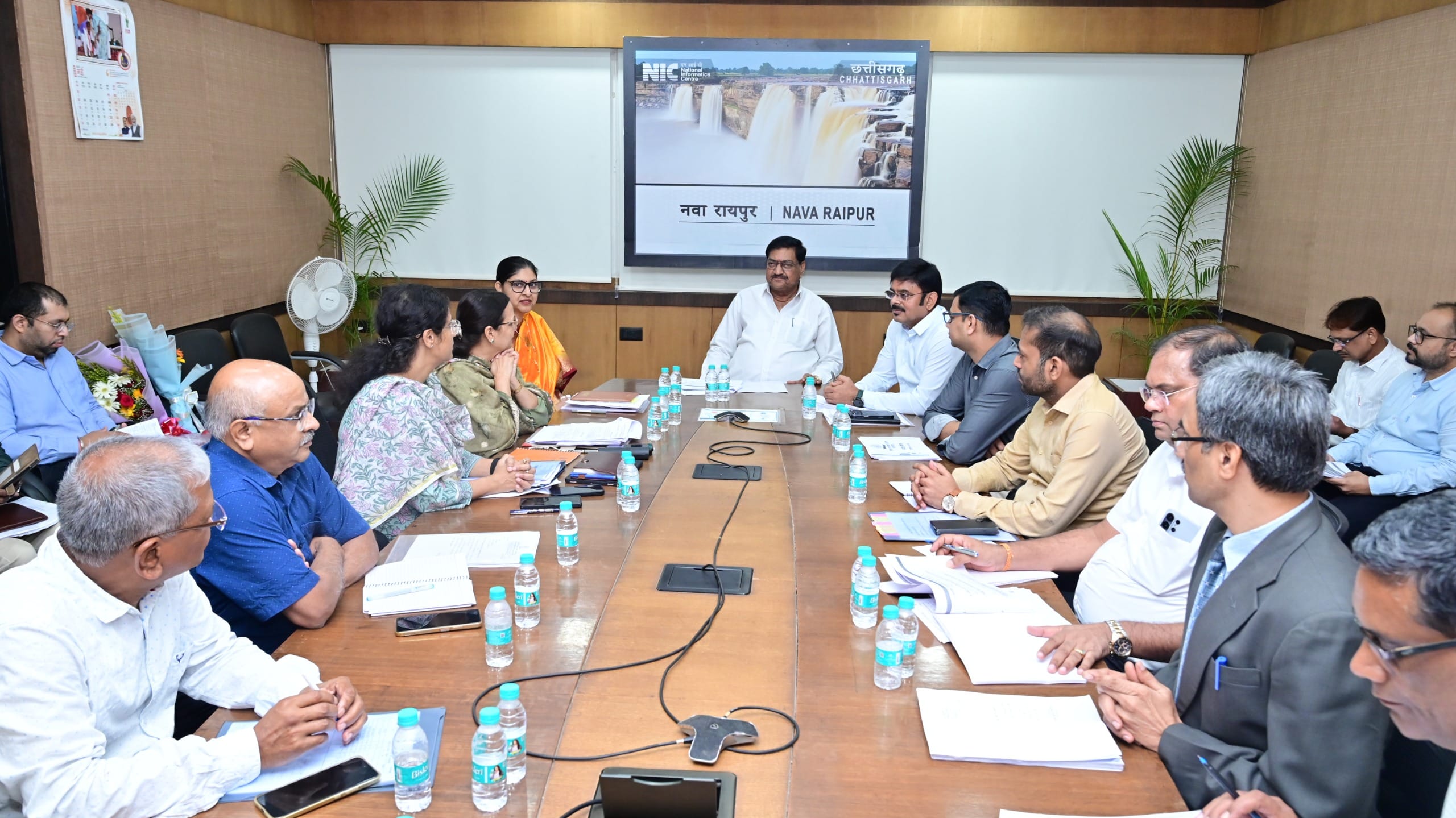 Food Minister Dayaldas Baghel conducted a detailed review of paddy lifting, custom milling and PDS arrangements.