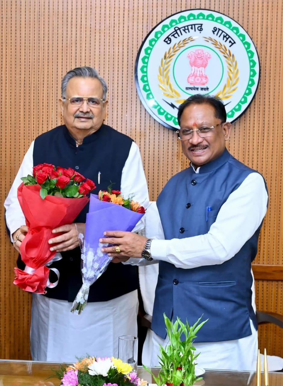 Special session to honour and empower women: Resolution for one-third reservation receives widespread support