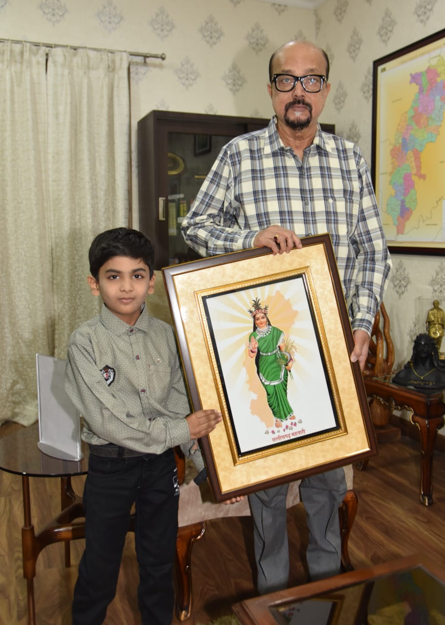  ‘Google Boy’ Rudra honoured at Lok Bhavan