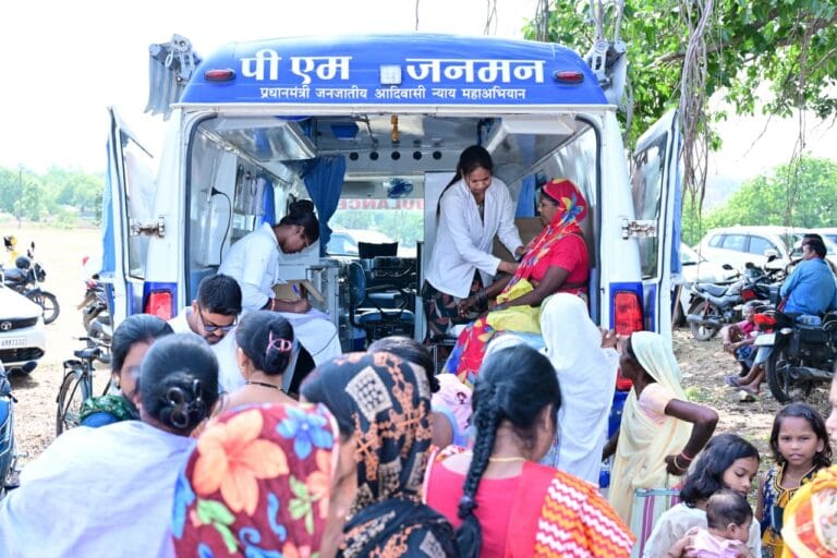  Good Governance Festival 2026: 102 applications resolved on the spot at Khuntitoli camp