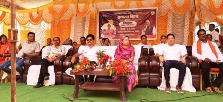  Good Governance Festival 2026: Public representatives and citizens took the oath of drug de-addiction at the Kotba Nagar Panchayat camp.