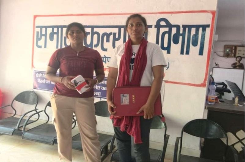 From the narrow streets of a slum to dreams of research: Hearing-impaired Ms. Pooja Sahu finds new lease on life
