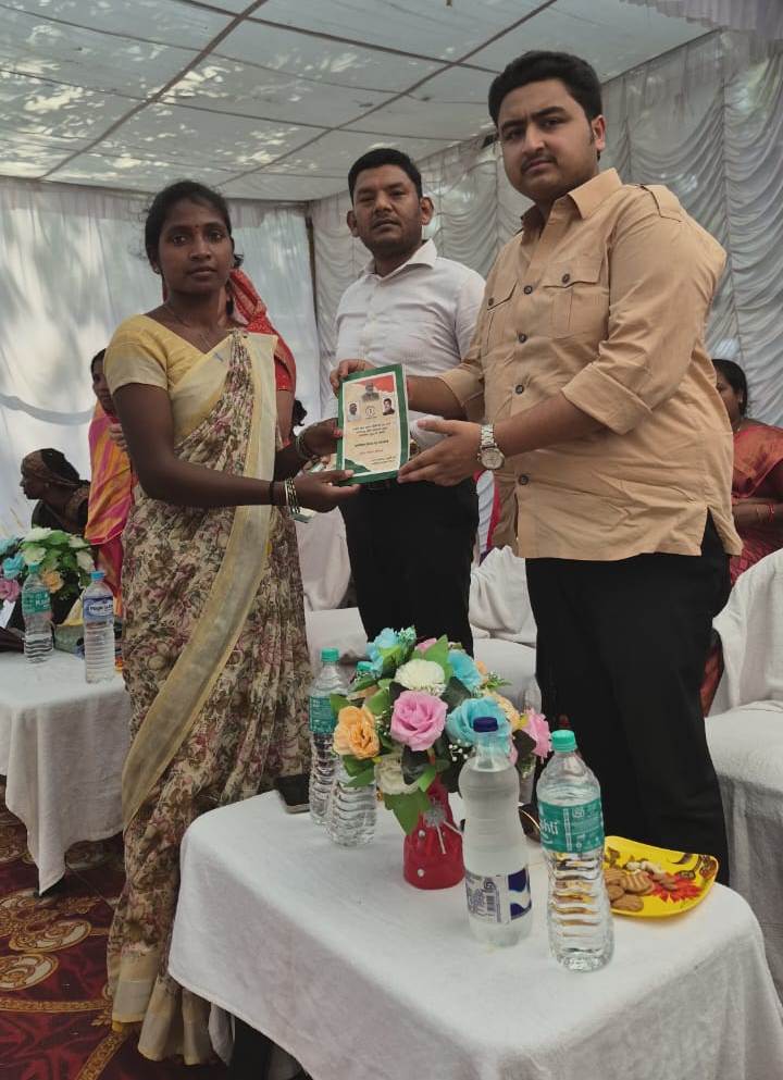  Good Governance Festival 2026: Beneficiaries received benefits of schemes at the district-level public problem resolution camp organized in Kastura.