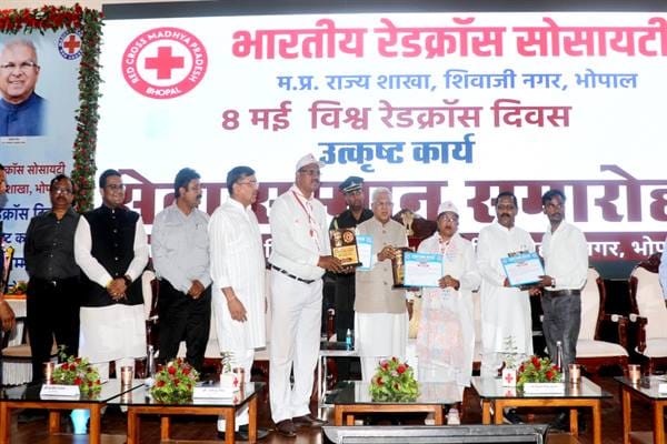 Inspire people with the objectives and service works of Red Cross: Governor Shri Patel