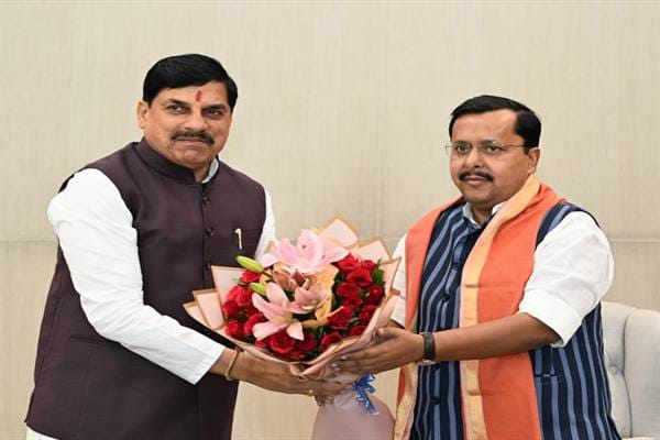 Chief Minister Dr. Yadav paid a courtesy call to Mr. Nabin and Union Education Minister Mr. Pradhan in New Delhi