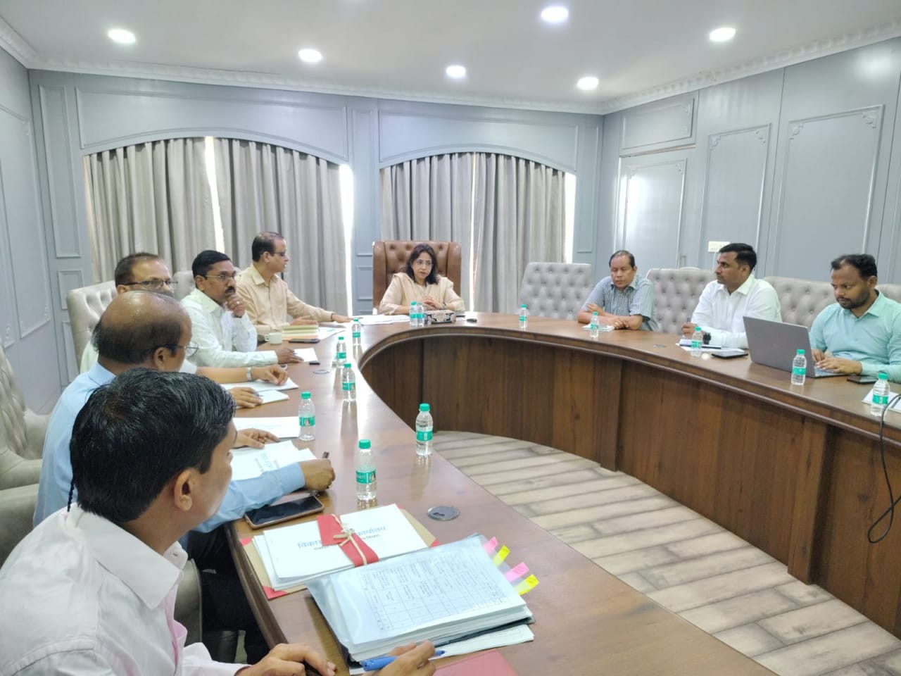 Additional Chief Secretary Mrs. Richa Sharma reviewed the works of the Panchayat and Rural Development Department.