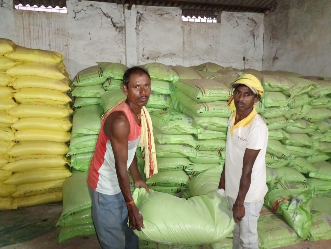  ‘Committees and private vendors have adequate stock of fertilizers, ensuring uninterrupted availability to farmers’