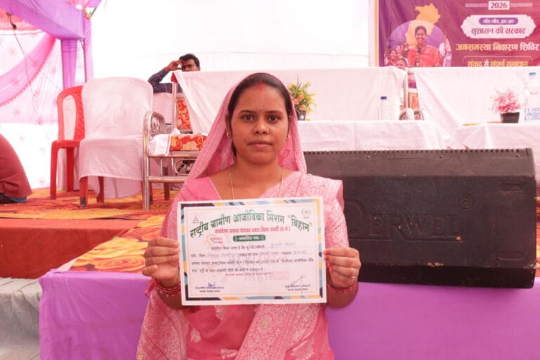  Bihan Yojana made her ‘Lakhpati Didi’: Earning Rs 1.20 lakh from tailoring business