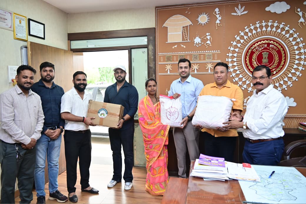  CM’s praise has a big impact – customers from Raipur visited GPM after watching the video on social media and purchased 50 kg of Vishnu Bhog rice.