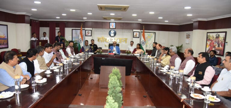 Rotarians should play an active role in environmental protection, upliftment of special backward tribes and breast cancer awareness – Shri Deka