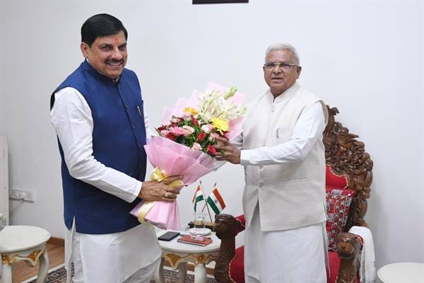 Governor Shri Patel to Chief Minister Dr. Courtesy visit by Yadav