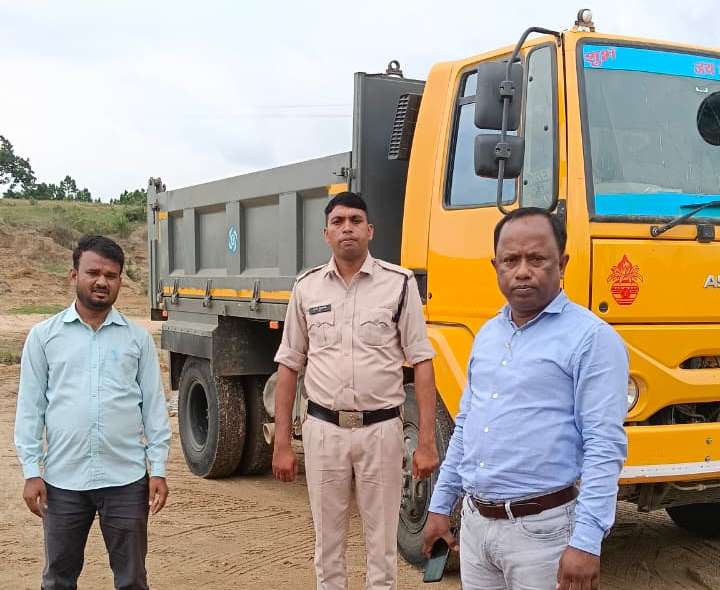 On the instructions of Chief Minister Shri Vishnu Dev Sai, major action was taken against illegal mining.