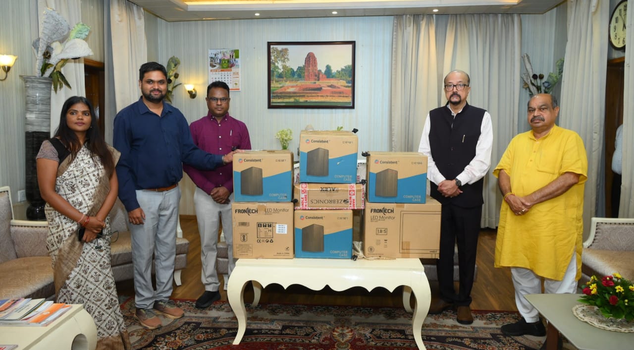 10 computers provided to Swami Atmanand School, Manjhiguda, located in the remote forest area, from the voluntary grant fund.