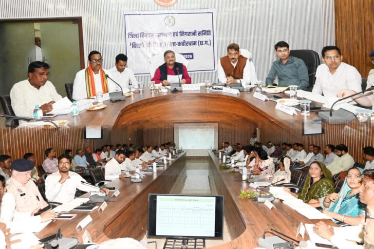 Government schemes should be implemented effectively, benefits should reach the last person – MP Shri Santosh Pandey