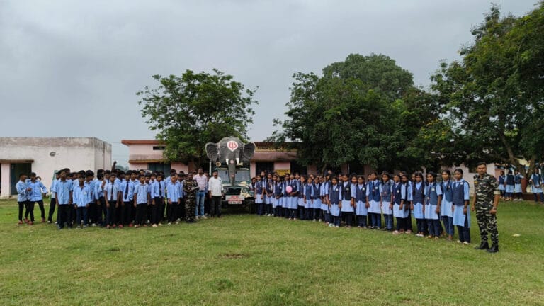  Jashpur Forest Division’s Gajrath Yatra-2026 begins, public awareness campaign intensifies in elephant-affected areas