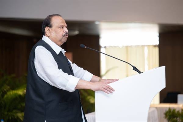 Jain philosophy is universal, which can make the society peace-loving: Minister Shri Kashyap