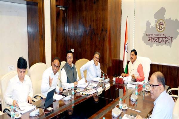 Tourism and Forest Departments should work together to encourage homestays: Chief Minister Dr. Yadav