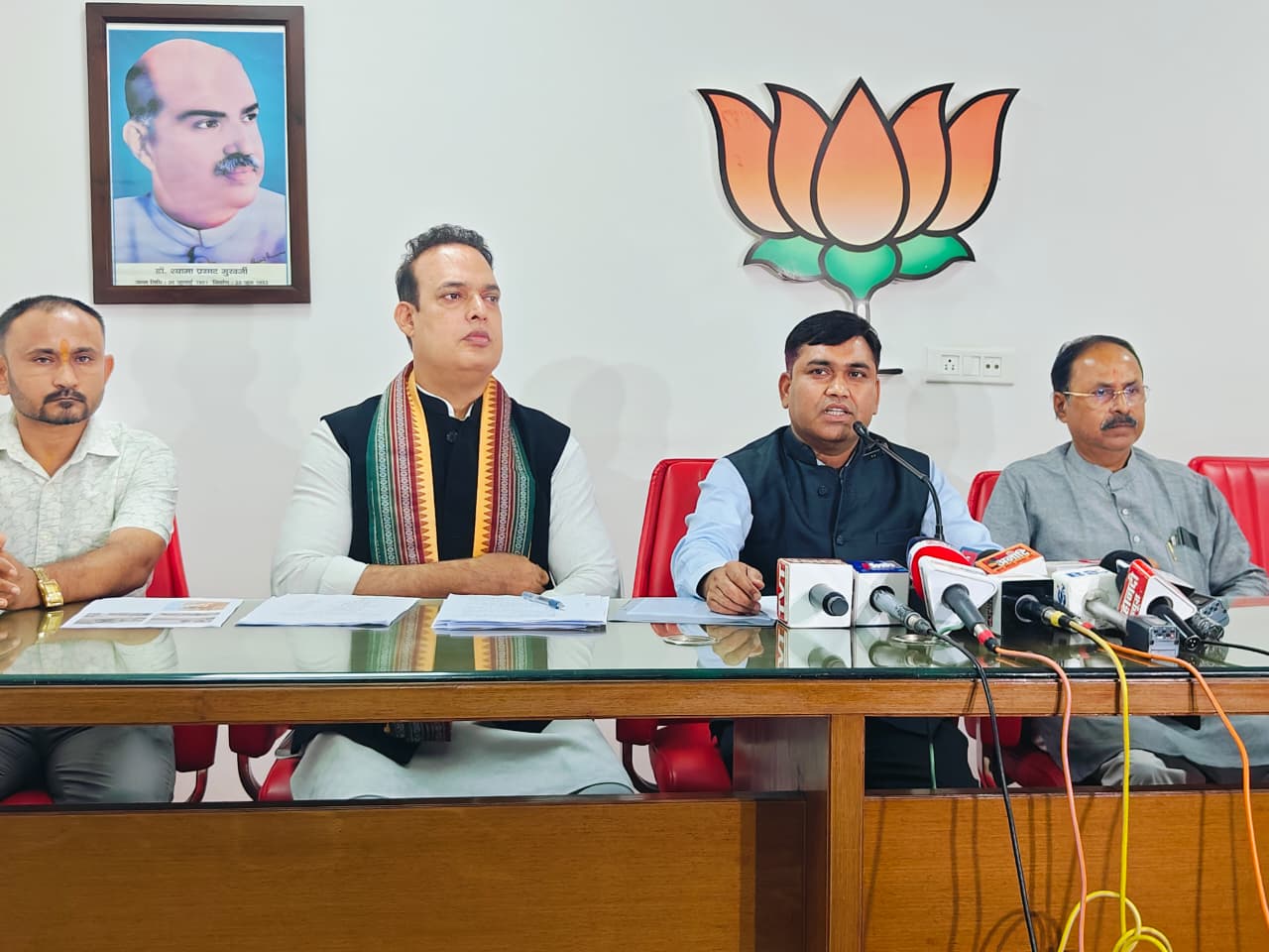 Congress is playing low level politics regarding the action of removing encroachment in Nakati village – Dr. Naveen Markandey