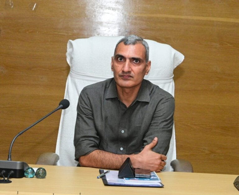 Newly appointed Collector of the district, Mr. Ranbir Sharma took charge.
