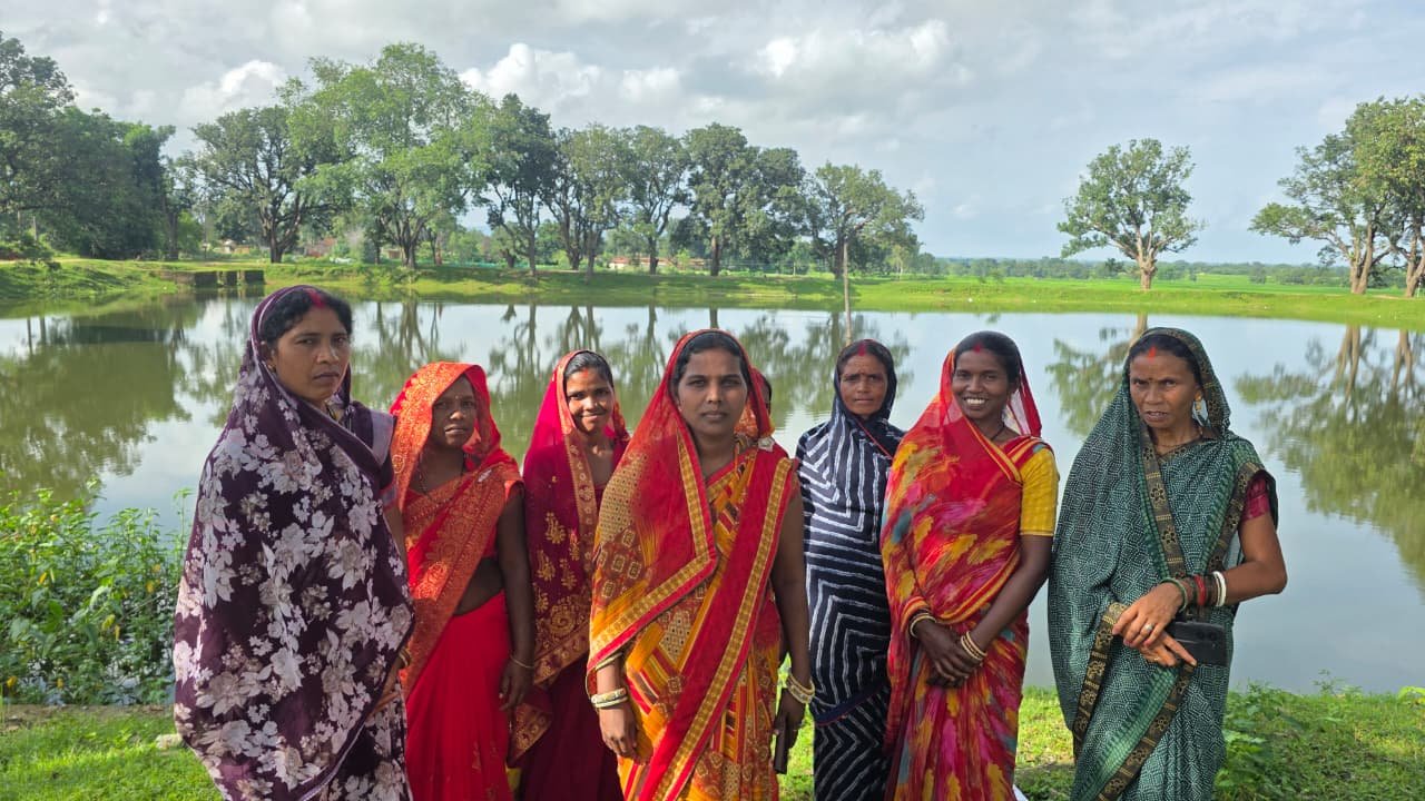  “Brother’s love, sisters’ rights – Self-reliant family with Vishnu Bhaiya”
