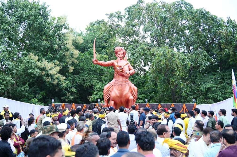  Martyr Veer Narayan Singh’s life is an example of service, struggle and patriotism: Shri Arun Saw