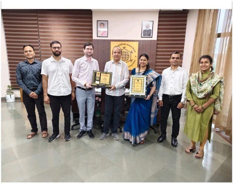 IIT Bhilai Receives ‘Arohan Award’ and Mrs. Reshma Bano Honored with ‘vishisht seva samman (Distinguished Service Honor)’