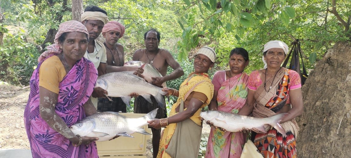 Vishnu Bhaiya’s Initiative Turns Pond into a Foundation for Women’s Progress