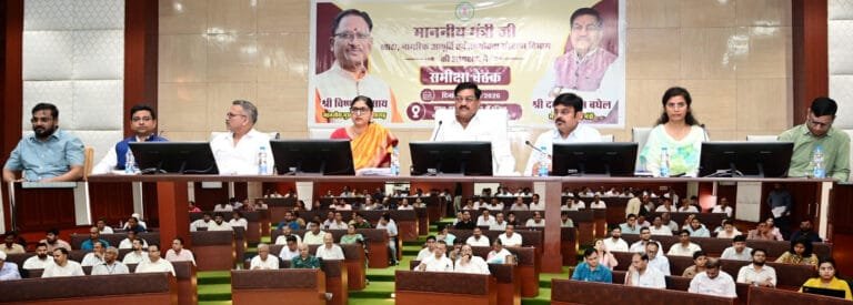 Food Minister Shri Dayaldas Baghel reviews preparations for Kharif Marketing Year 2026-27