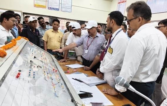 Indian Railways connects a remote region of South Chhattisgarh; railway tracks reach the Tadoki-Raoghat section of the new Dalli-Rajhara-Raoghat rail line