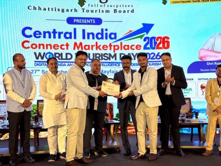 GPM District Receives ‘Best District Promotion Award’ on World Tourism Day