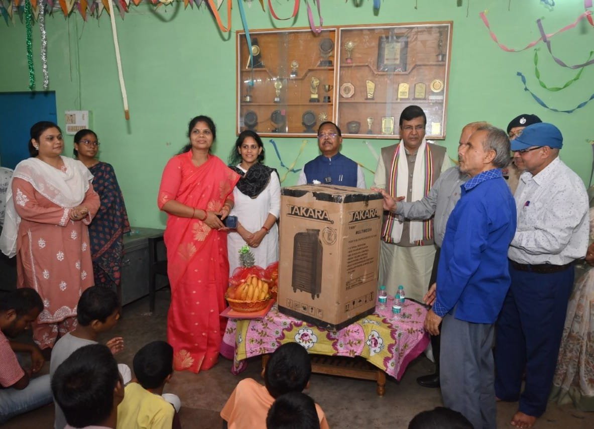 Minister in charge Ramvichar Netam conducted a surprise inspection of the school for disabled under the Shakti MCB-Seva Sankalp Abhiyan.