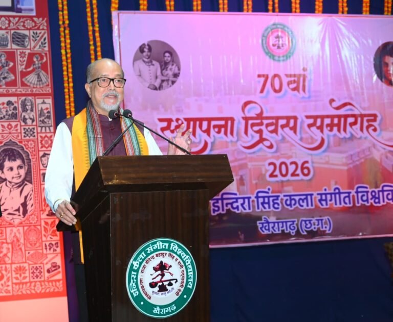  Take Chhattisgarh’s folk arts to the world through digital media – Governor Shri Ramen Deka
