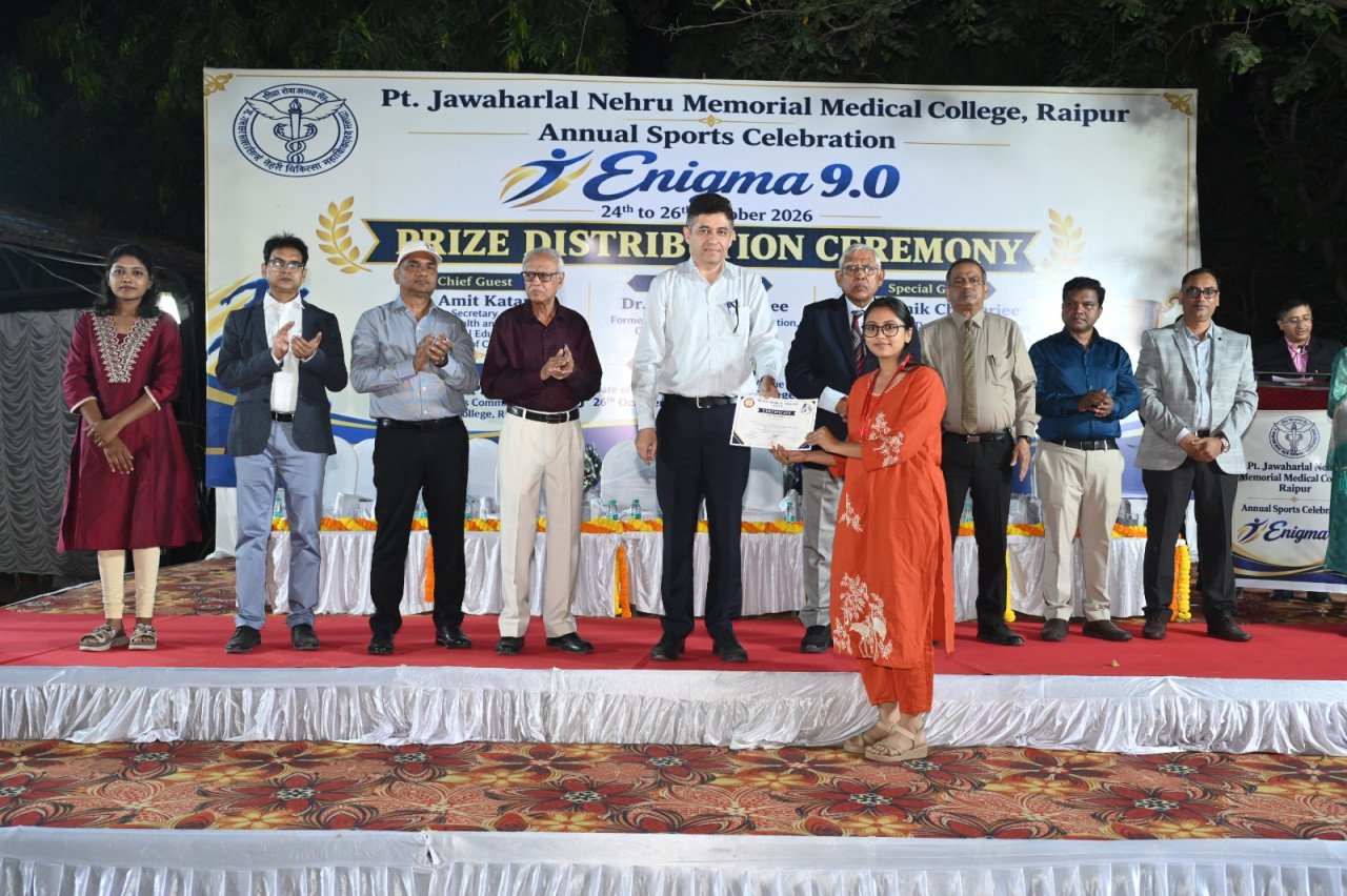 Prize distribution ceremony organised under the annual sports festival ‘Enigma 9.0’ at Pt. Jawaharlal Nehru Medical College.
