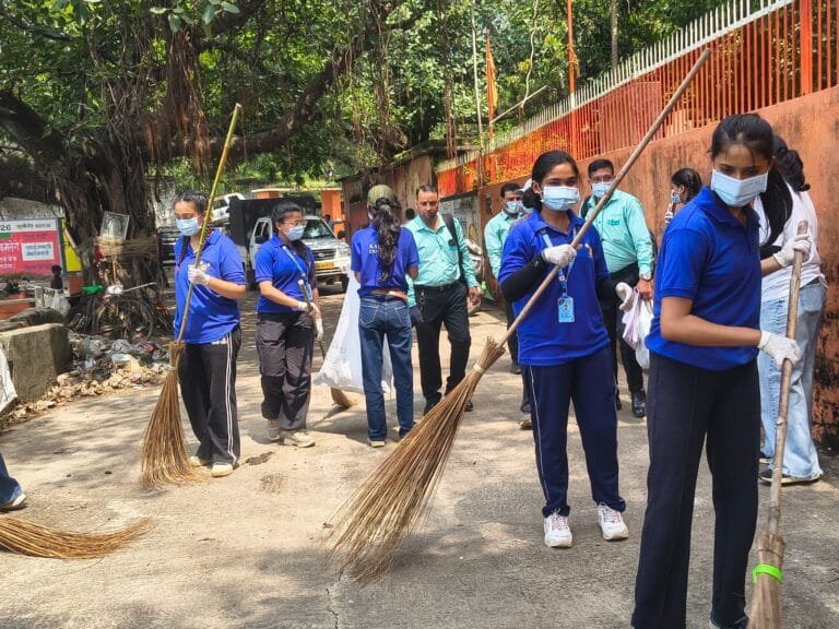 Massive Cleanliness Drive Organized in Raipur under ‘Swachhata Hi Seva: October 1 – One Day, One Date, One Hour’