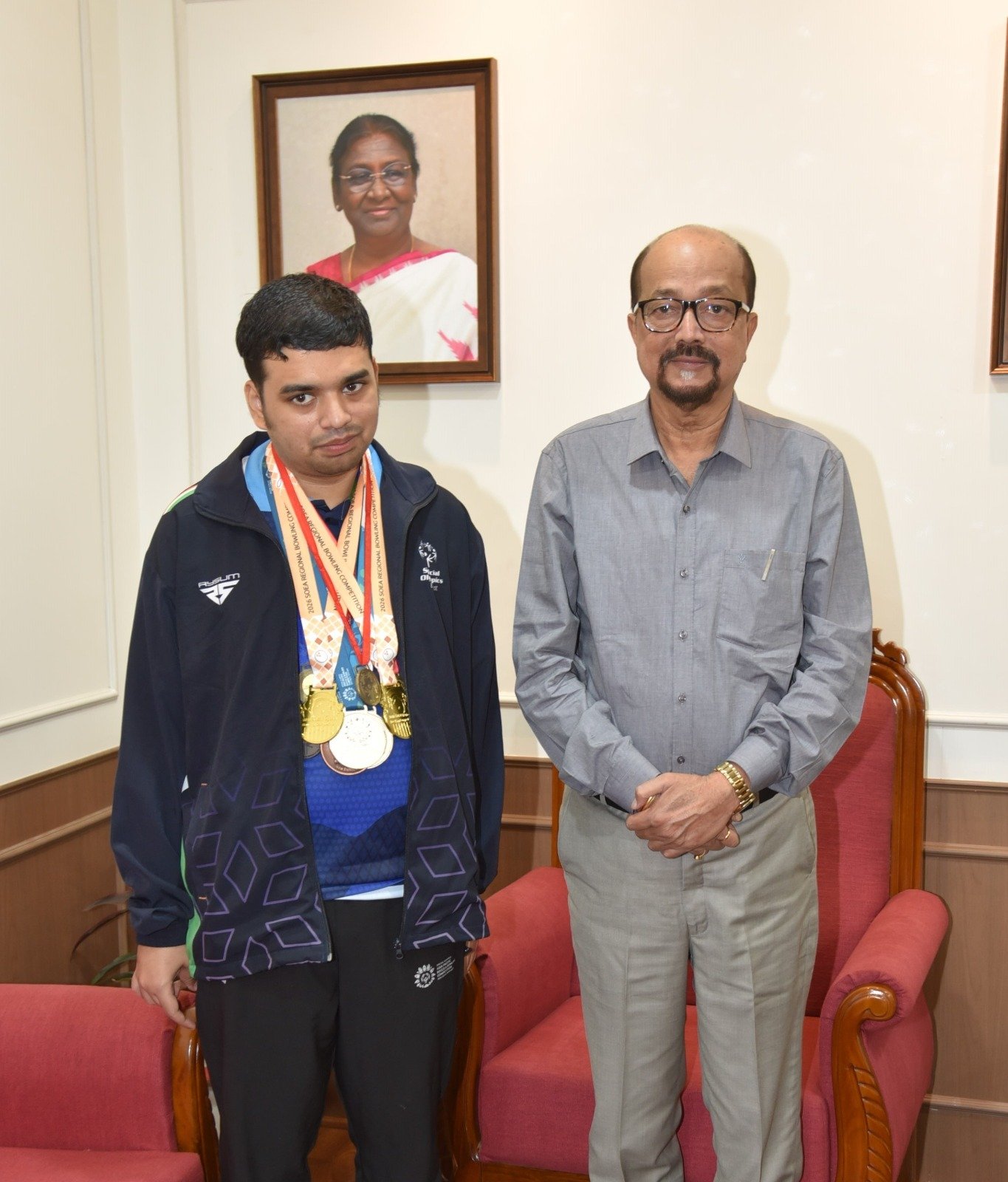 Governor Shri Deka Commends Special Olympics Gold Medalist Ibhanan Sahu